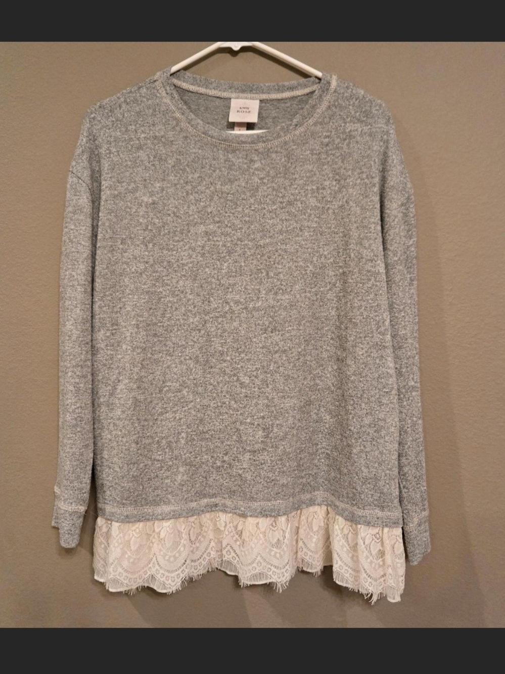 Knox Rose Light Heather Gray Lace-Hem Knit Top Size L